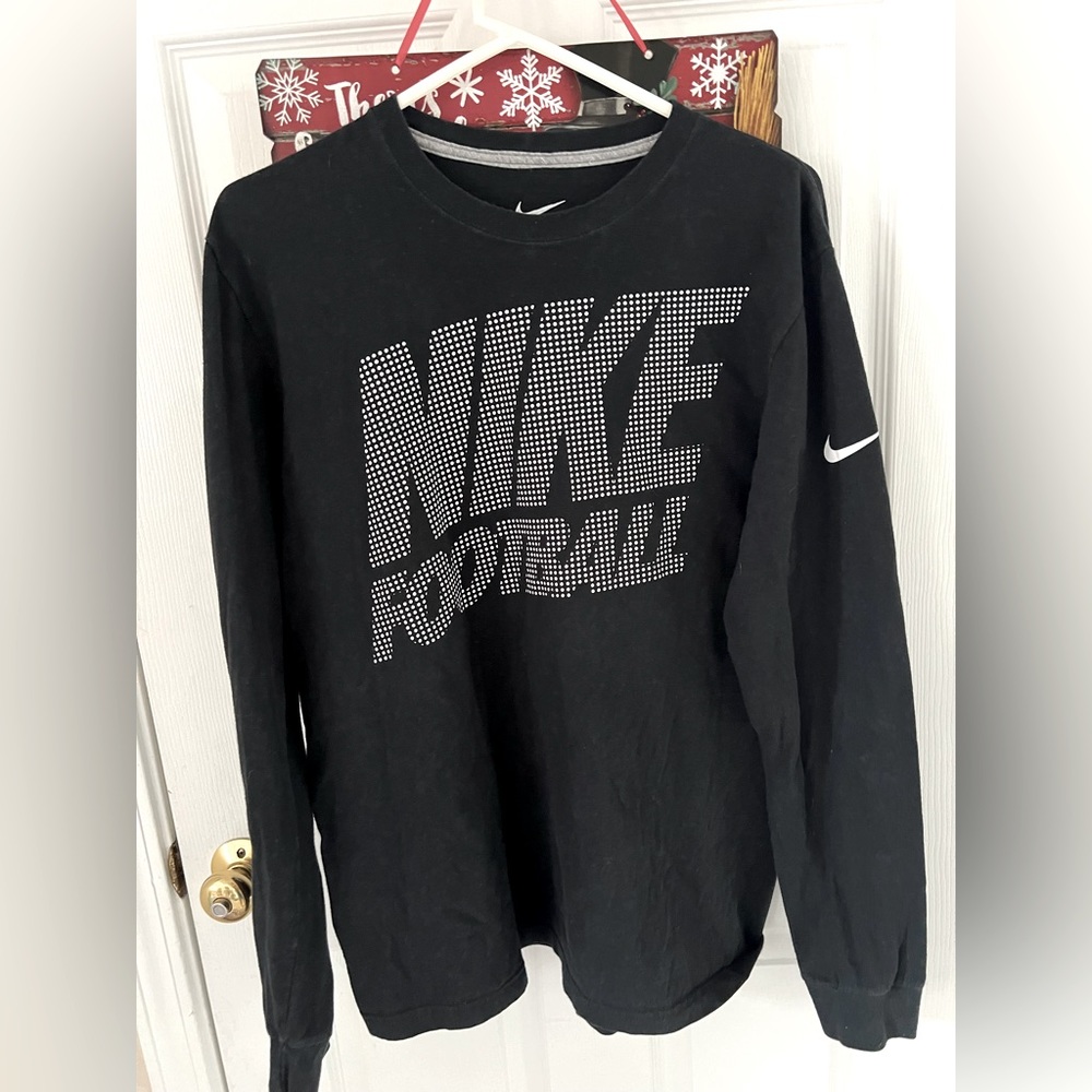 Black & White NIKE Football “PLAIN” Tshirt